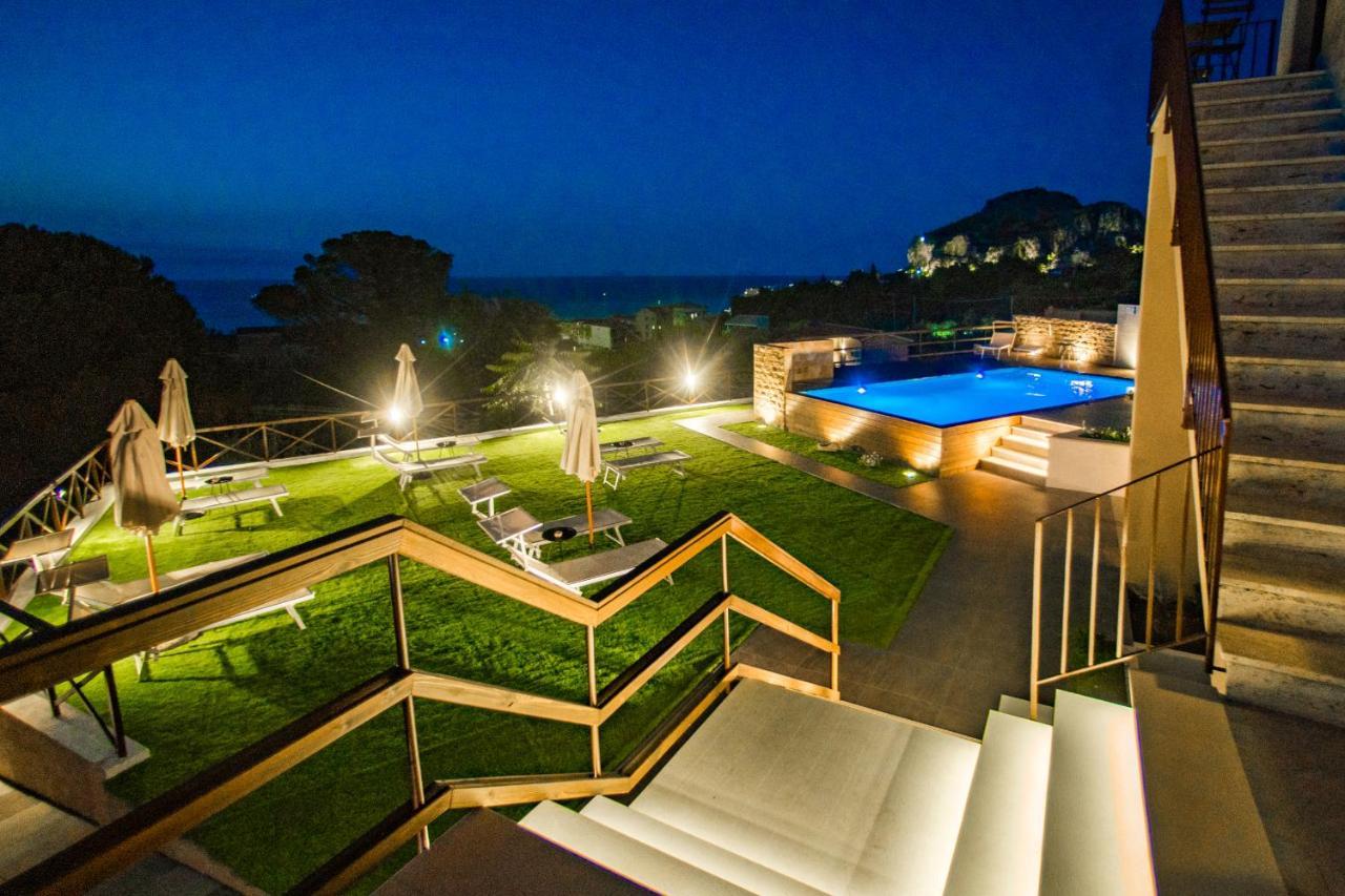 Pater Meus Suites Чефалу Экстерьер фото